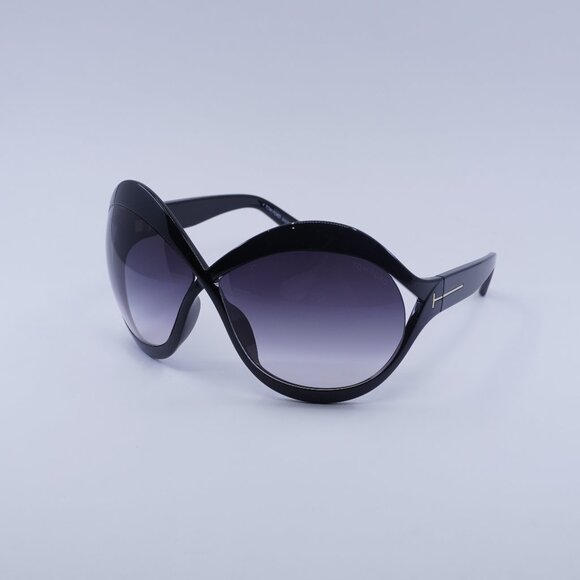 Tom Ford Carine-02 FT0902 01B Sunglasses Black Butterfly Frame, Smoke Lenses main image 5